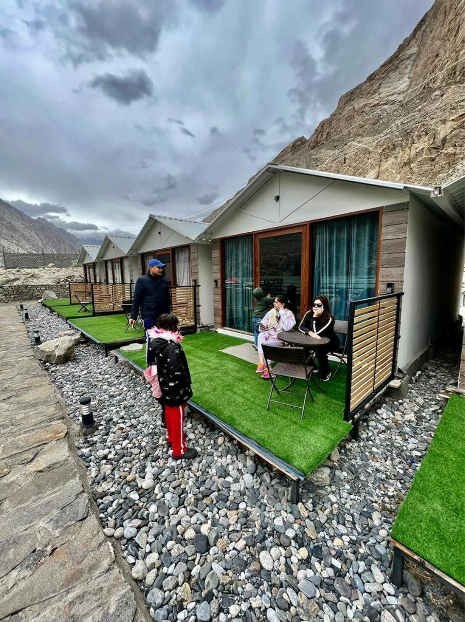 Horizon Resort Attabad Lake Hunza Karimabad  Esterno foto