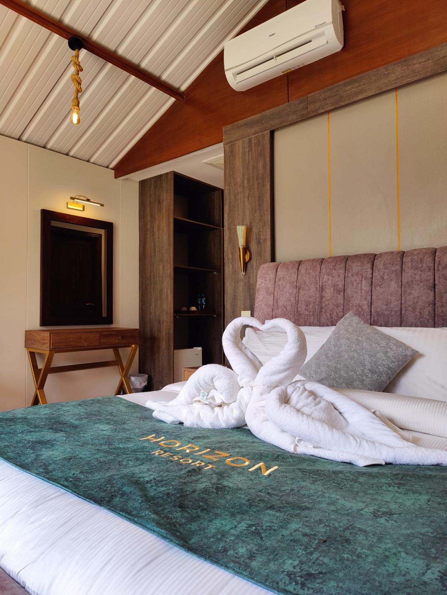 Horizon Resort Attabad Lake Hunza Karimabad  Esterno foto
